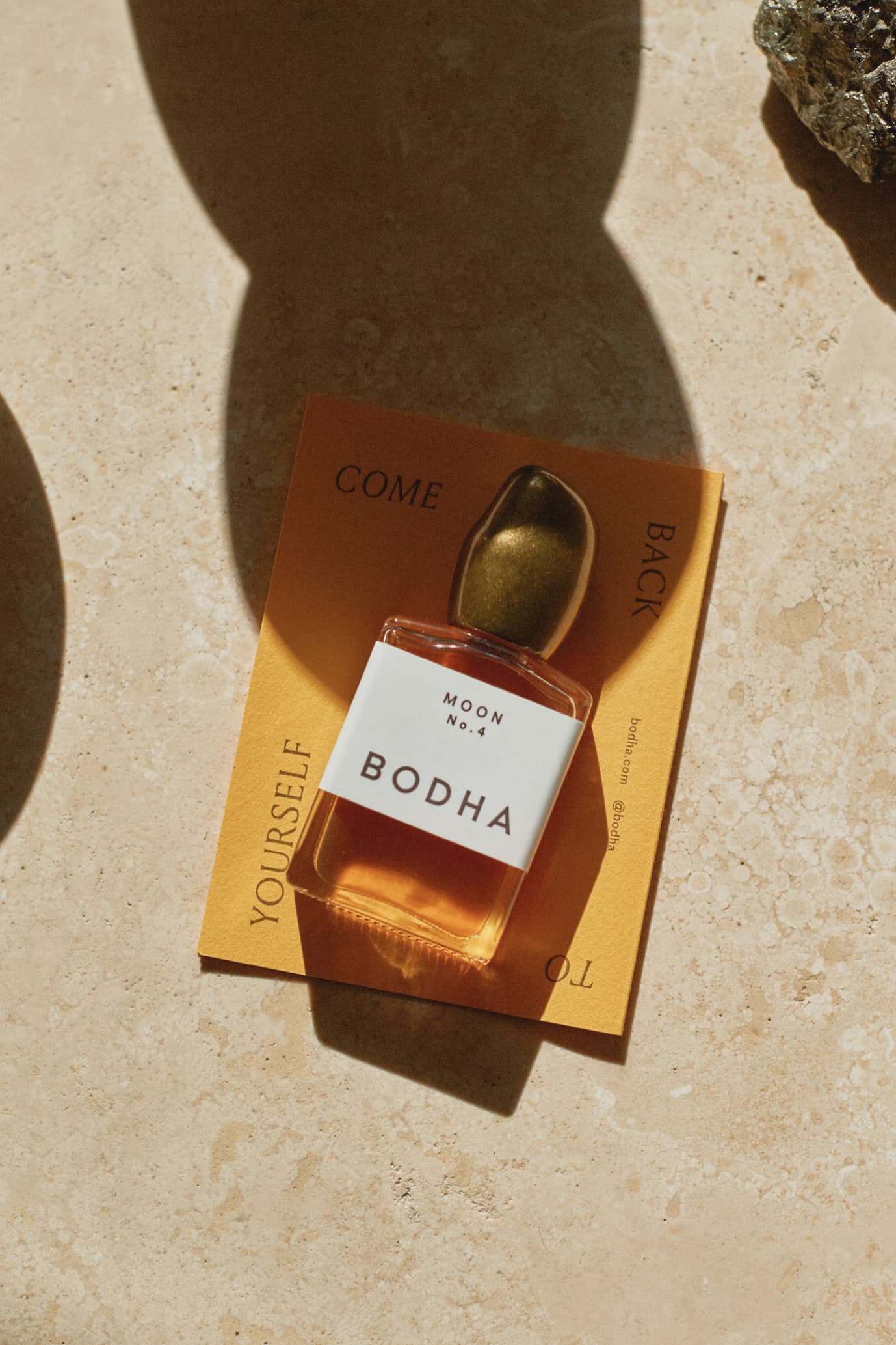 BODHA moon perfume oil with bronze cap